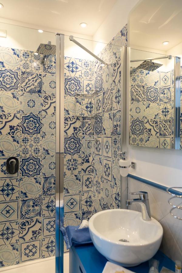 Grecale - Amazing Apartment With Patio And Sea View Maiori Exterior foto