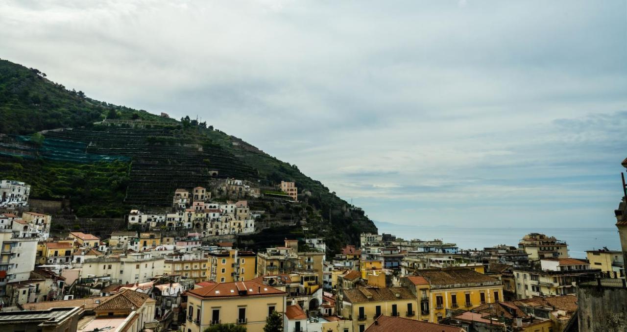 Grecale - Amazing Apartment With Patio And Sea View Maiori Exterior foto